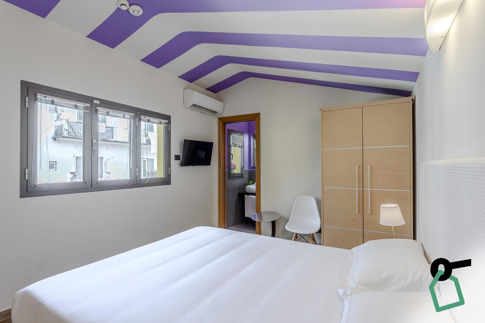 Hotiday Aparthotel Firenze Exterior photo