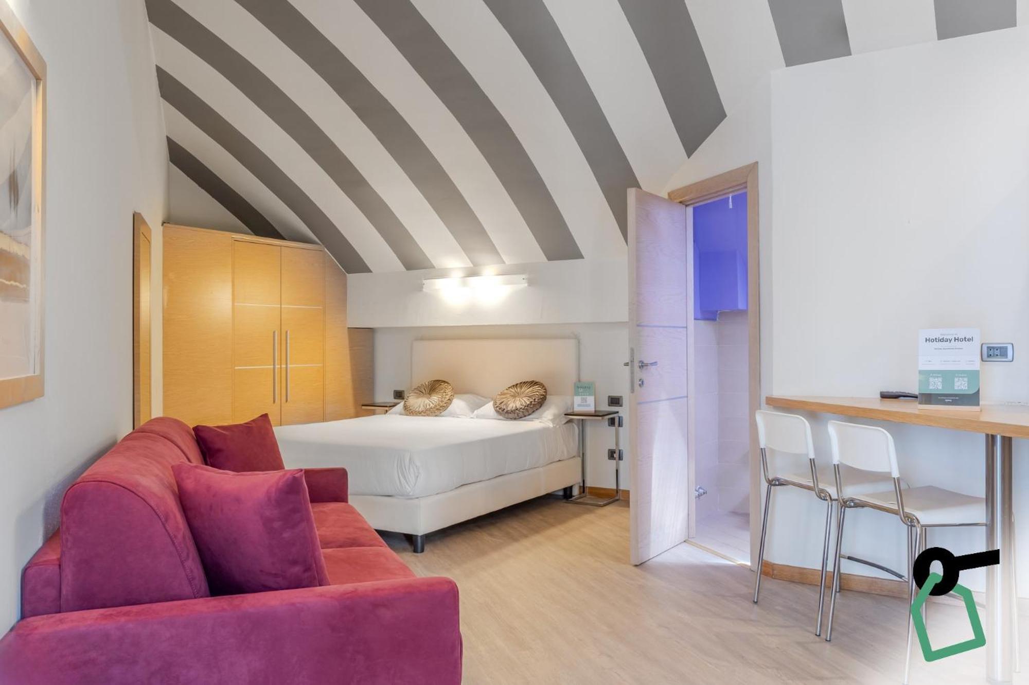 Hotiday Aparthotel Firenze Exterior photo