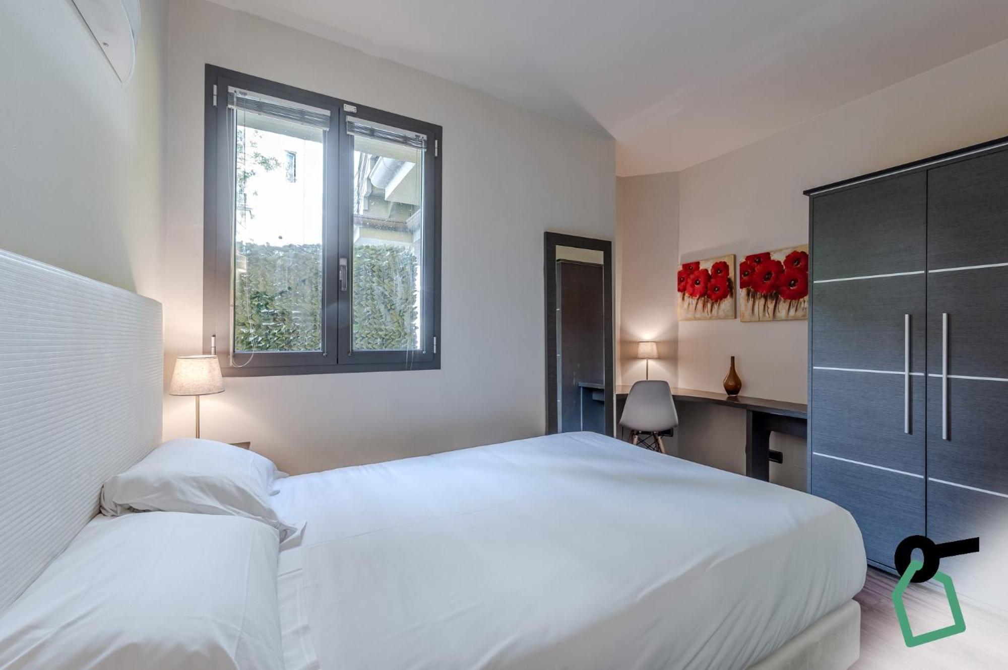 Hotiday Aparthotel Firenze Exterior photo